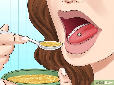 Изображение с названием Eat with a Tongue Piercing Step 1